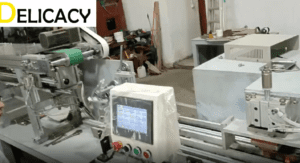Rectangular can top ear lug spot welder and handle mounting machine